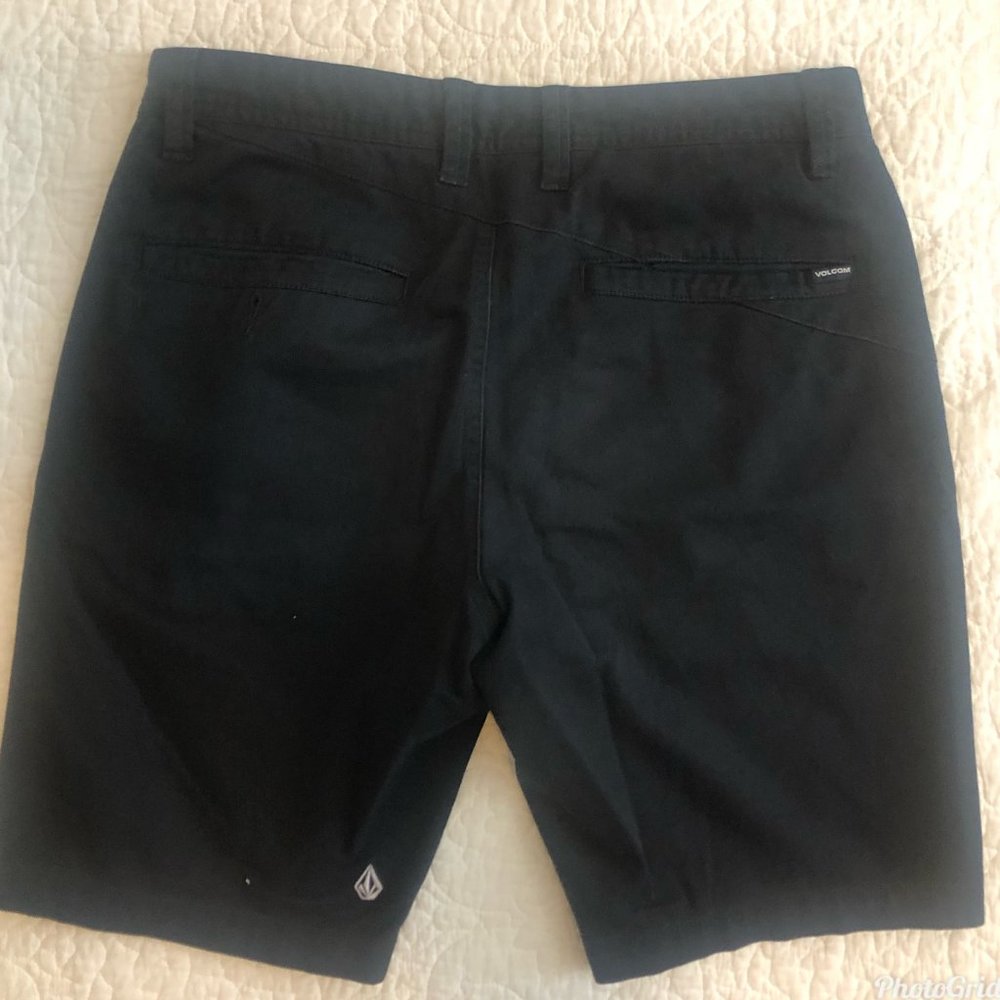 Bundle Of 2 Pairs Of Volcom Shorts - image 7